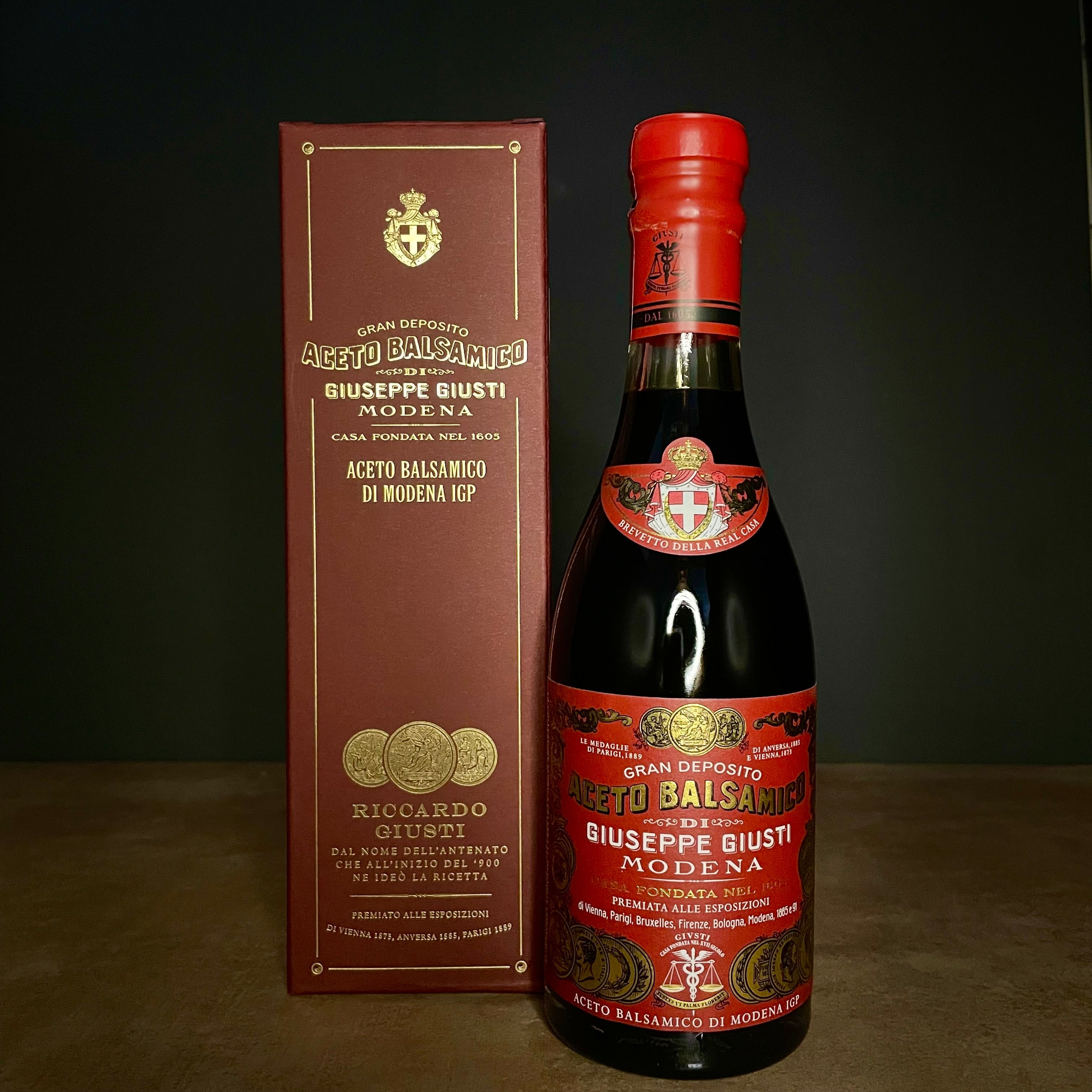 Giuseppe Giusti 3 Gold Medal Balsamic Vinegar Of Modena I.G.P 250ml Olives&Oils(O&O)